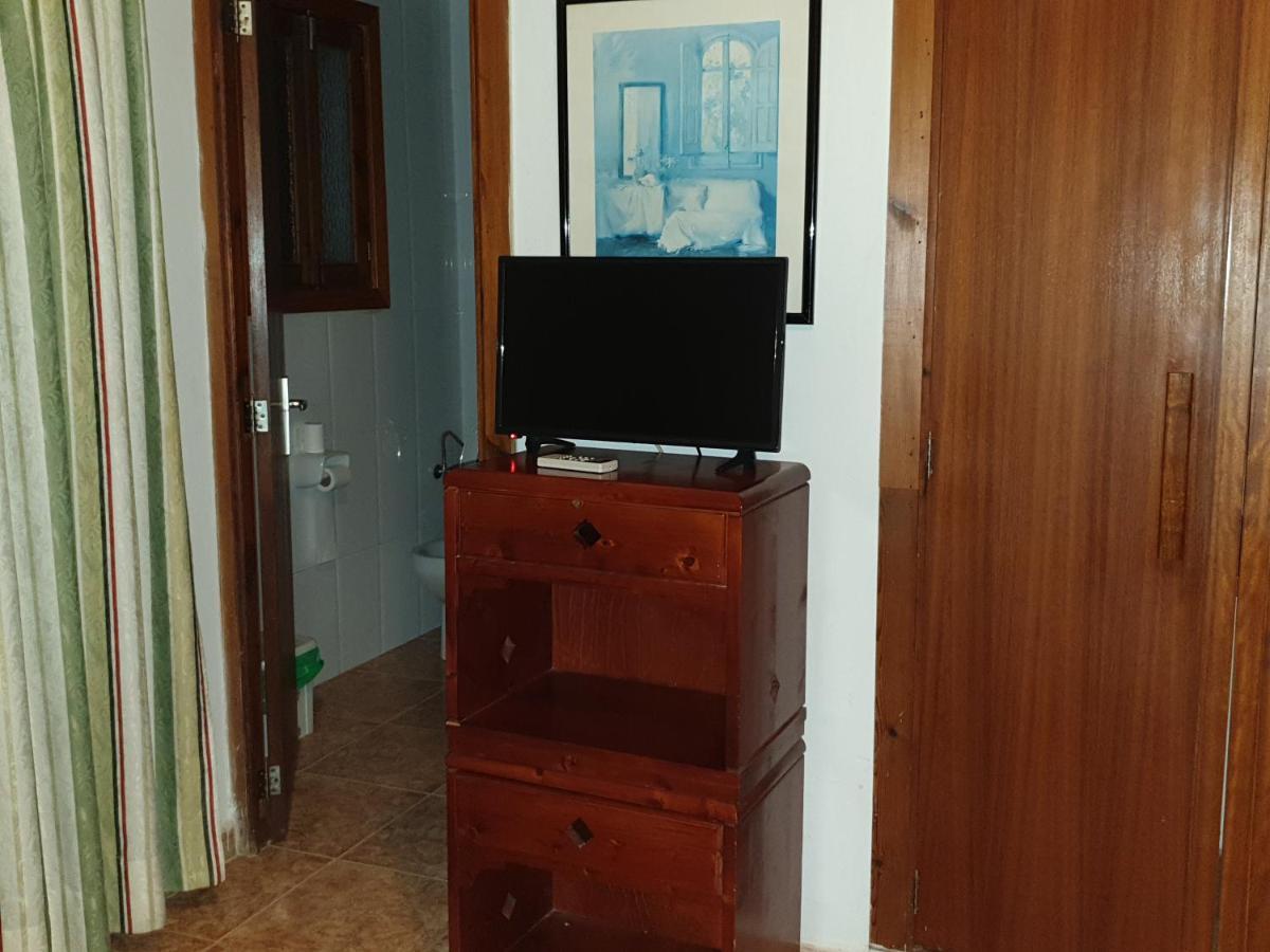 Hostal Maracaibo Can Pastilla  Bagian luar foto